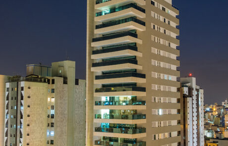 imagem fachada frente residencial Mont Blanc, Projeto Sena Arquitetos, Arquitetura