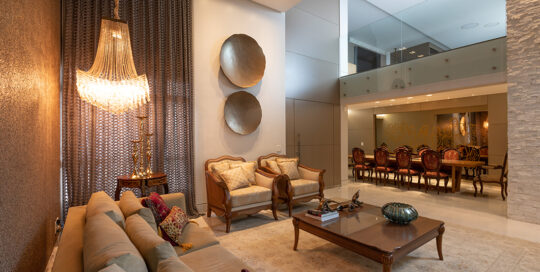 imagem sala de estar, ao fundo mezanino, apartamento Ah, Arquitetura residencial, Sena Arquitetos, Decoaracao